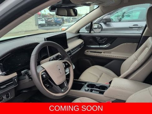 Used 2024 Lincoln Corsair FWD image 7