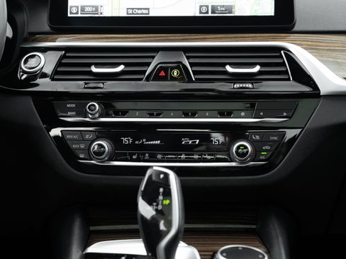 Used 2023 BMW 540i xDrive w/ Premium Package AWD/4WD image 14