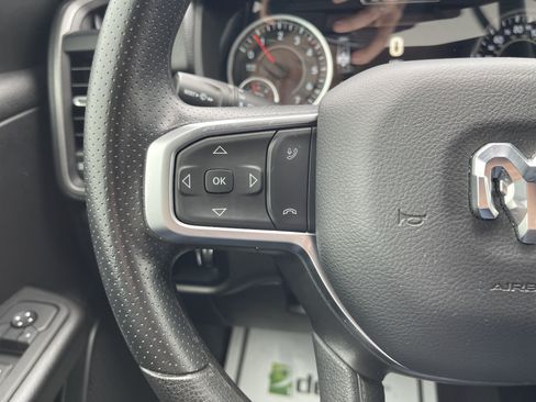 Used 2025 RAM 1500 Warlock AWD/4WD image 28