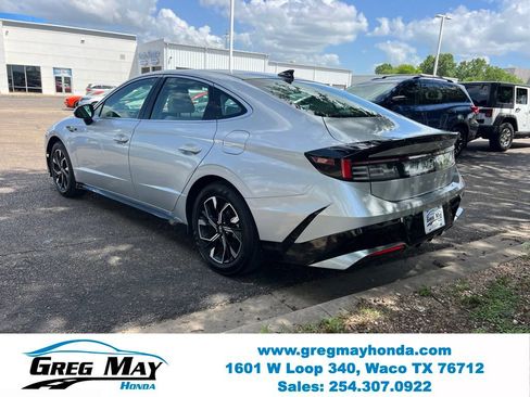 Used 2025 Hyundai Sonata SEL FWD image 5