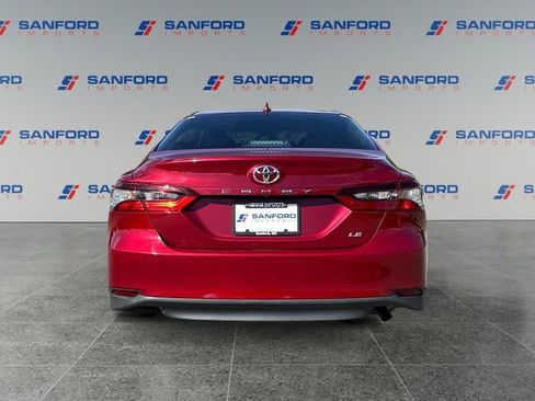 Used 2021 Toyota Camry LE FWD image 4