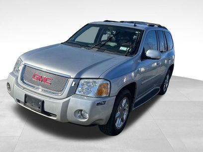 Used 2009 GMC Envoy Denali