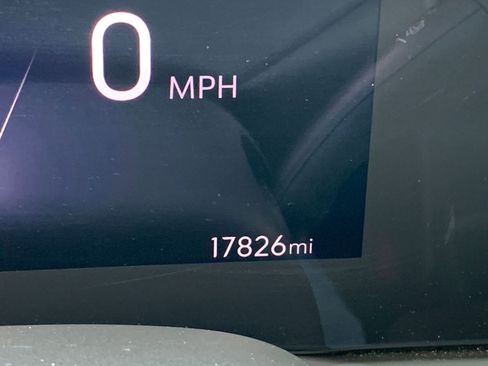 Used 2025 Buick Encore GX Preferred image 38