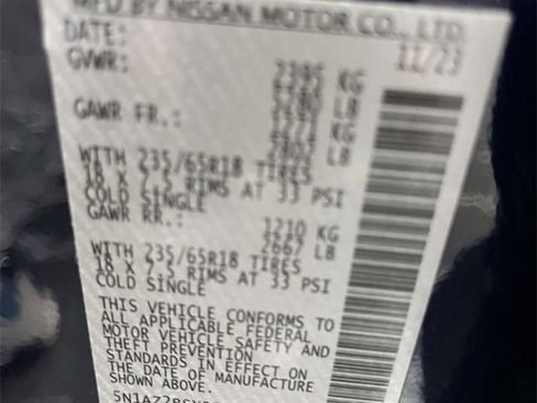 Used 2024 Nissan Murano SV image 25