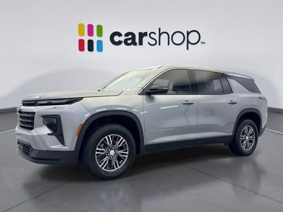 Used 2024 Chevrolet Traverse LS