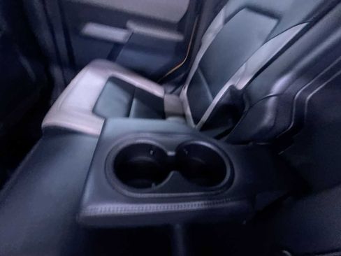 Used 2022 Ford Bronco Wildtrak image 37