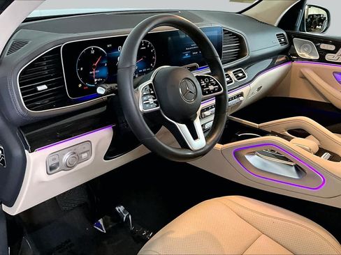 Certified 2020 Mercedes-Benz GLS 450 4MATIC image 18