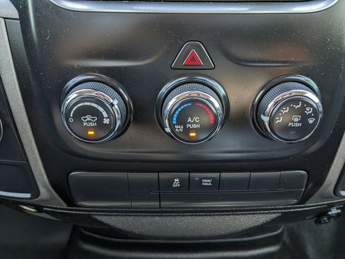 Used 2019 RAM 1500 Tradesman w/ Power & Remote Entry Group image 25