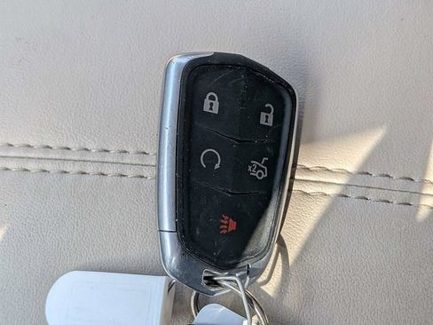 Used 2019 Cadillac XTS Luxury w/ Driver Awareness Package FWD image 30