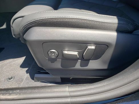 New 2027 BMW 530i xDrive w/ Premium Package AWD/4WD image 19