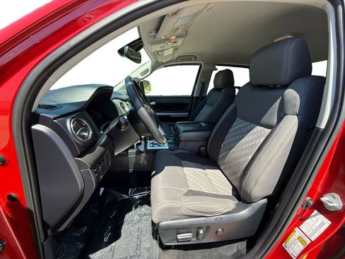 Used 2021 Toyota Tundra SR5 AWD/4WD image 9