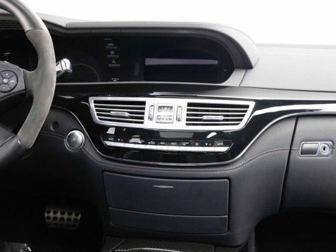 Used 2012 Mercedes-Benz S 63 AMG image 22