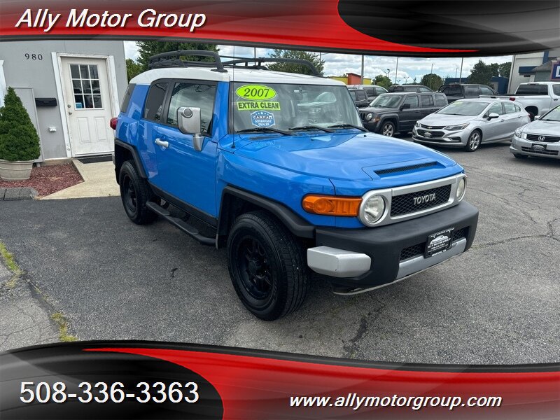 Used 2007 Toyota FJ Cruiser 4WD w/ Upgrade Pkg 2 image 1