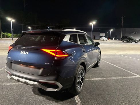 Used 2023 Kia Sportage EX AWD/4WD image 6