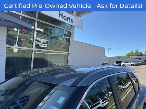 Used 2023 Nissan Rogue S AWD/4WD image 30