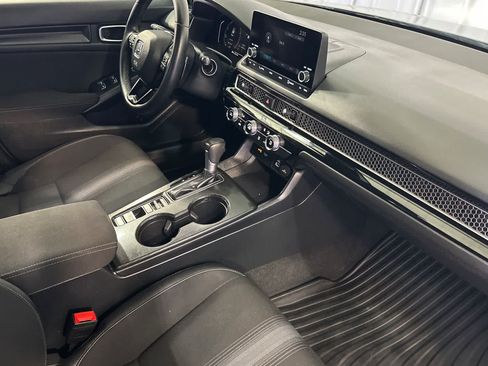 Used 2024 Honda Civic Sport image 17