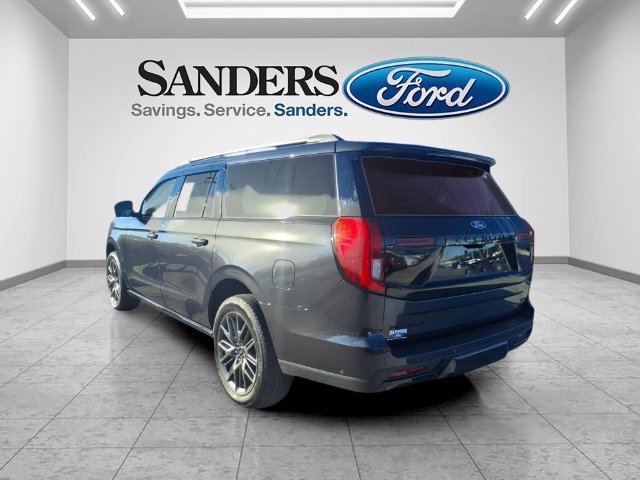 Used 2025 Ford Expedition Max Platinum w/ Stealth Performance Package AWD/4WD image 4