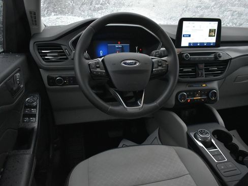 Used 2024 Ford Escape Active image 13