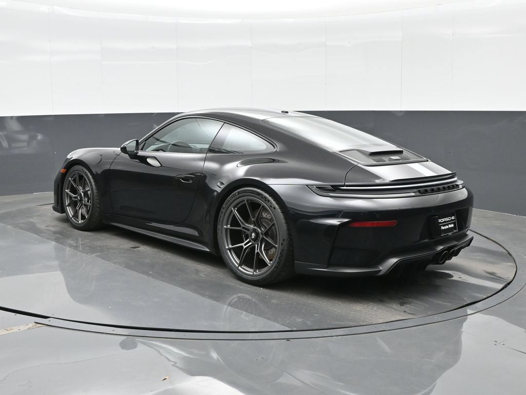 Used 2026 Porsche 911 GT3 RWD image 3