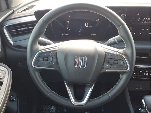 Used 2025 Buick Encore GX Avenir w/ Avenir Technology Package FWD image 20