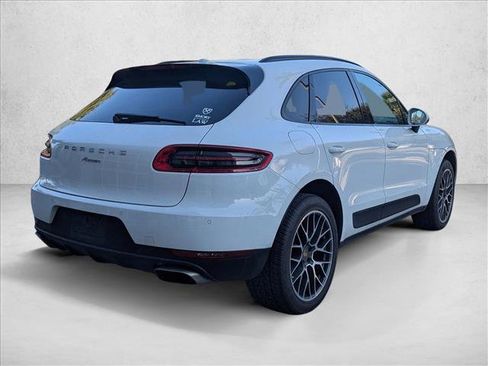 Used 2018 Porsche Macan image 5