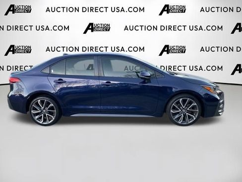 Used 2020 Toyota Corolla XSE image 22