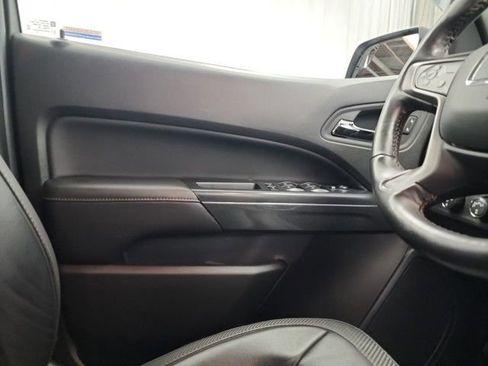 Used 2022 GMC Canyon AT4 w/ Trailering Package image 16