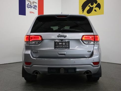 Used 2014 Jeep Grand Cherokee Overland AWD/4WD image 11