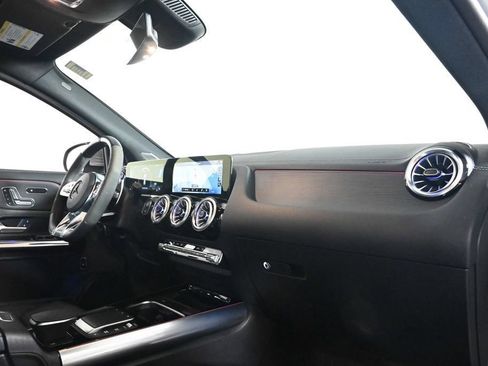 Used 2022 Mercedes-Benz GLA 35 AMG 4MATIC image 15