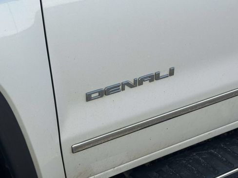 Used 2018 GMC Sierra 1500 Denali AWD/4WD image 10