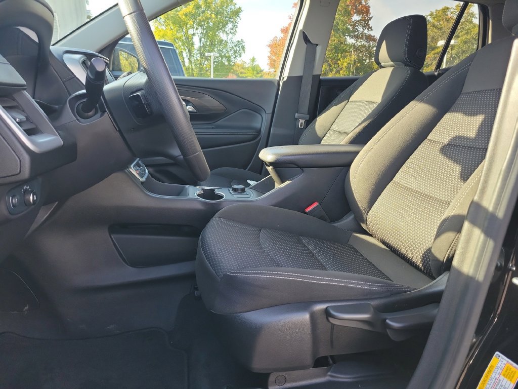 Used 2024 GMC Terrain SLE FWD image 26