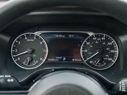 Used 2021 Nissan Rogue S FWD image 23