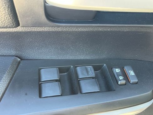 Used 2021 Toyota Tundra SR5 image 13