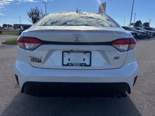 Used 2026 Toyota Corolla SE w/ SE Package FWD image 5