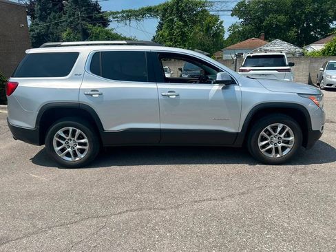 Used 2019 GMC Acadia SLT FWD image 4