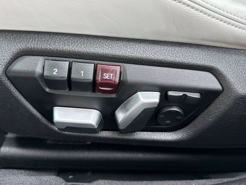 Used 2017 BMW M3 image 14