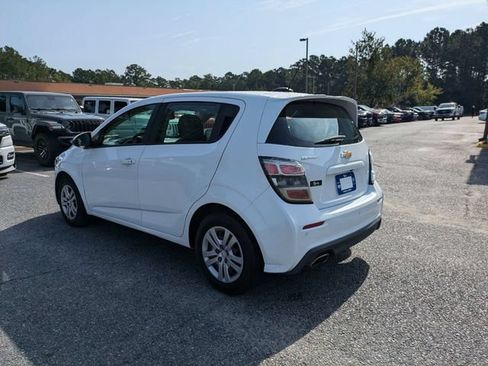 Used 2019 Chevrolet Sonic LT FWD image 7