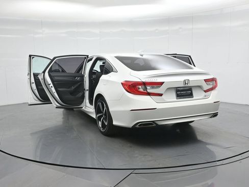 Used 2019 Honda Accord Sport image 33