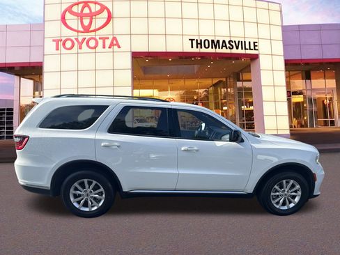 Used 2024 Dodge Durango SXT image 4