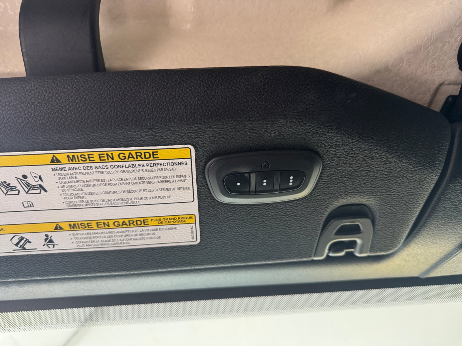 Used 2020 Jeep Wrangler Sport AWD/4WD image 34