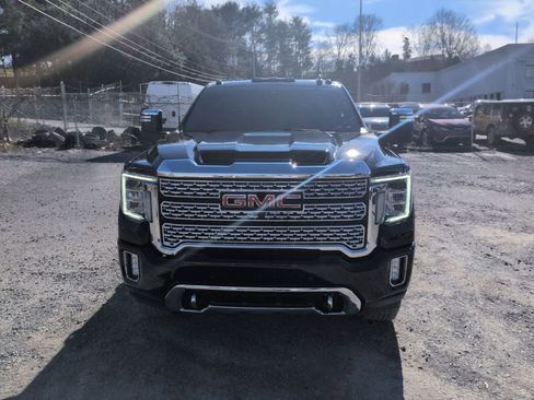 Used 2023 GMC Sierra 2500 Denali image 3