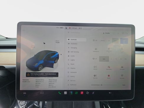 Used 2022 Tesla Model Y Long Range AWD/4WD image 22