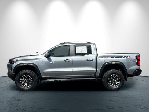 Used 2024 Chevrolet Colorado ZR2 w/ ZR2 Convenience Package III AWD/4WD image 7