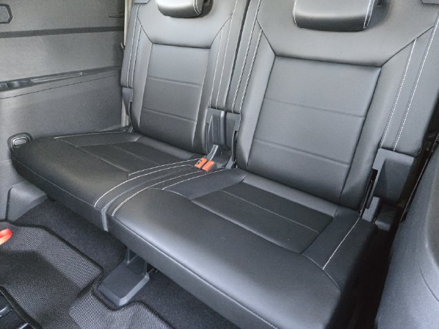 Used 2021 Volkswagen Atlas SE w/ Panoramic Sunroof Package AWD/4WD image 32