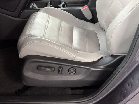 Used 2019 Honda CR-V EX-L image 14