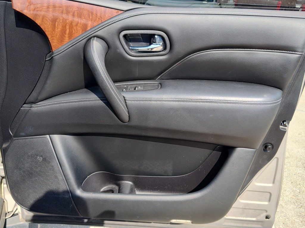 Used 2018 INFINITI QX80 2WD w/ Driver Assistance Package image 35