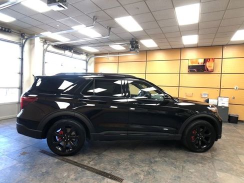 Certified 2023 Ford Explorer ST w/ Equipment Group 401A image 8