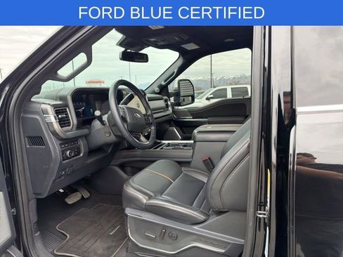 Used 2024 Ford F350 Platinum w/ Tremor Off-Road Package AWD/4WD image 24