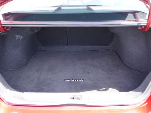 Used 2023 Nissan Sentra SV FWD image 7