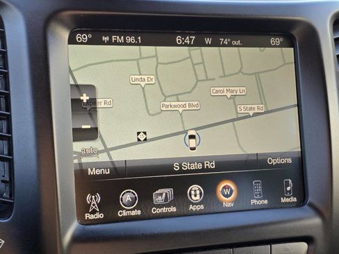 Used 2016 Jeep Cherokee Trailhawk w/ Leather Interior Group AWD/4WD image 21